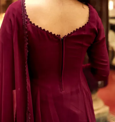 Om Shanti Oshanna Wine (Kurthi + Dupatta